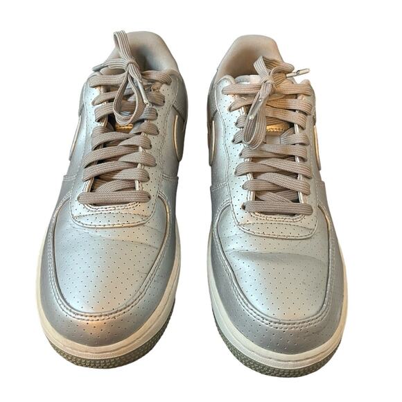 Nike Other - Nike Air Force 1 Low Metallic Silver Perforated 1992 DREAM TEAM sz. 8.5 Men